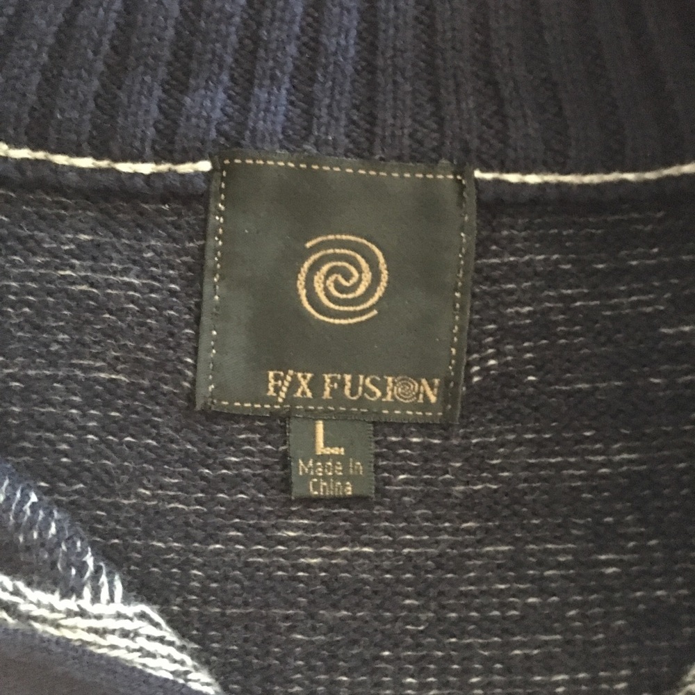 Grey Sweater - Picture 3 of 4